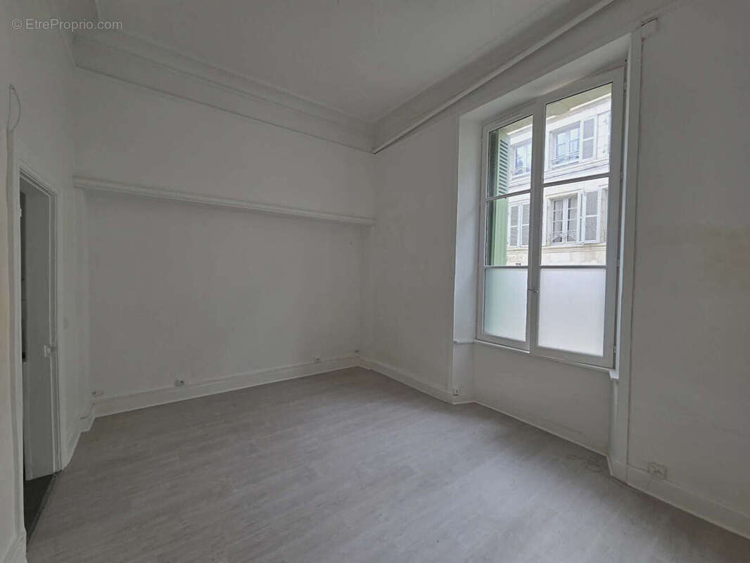 Appartement à SAINT-MAIXENT-L'ECOLE