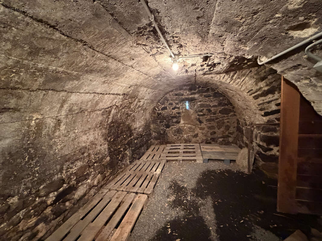 Maison à SAINT-SATURNIN