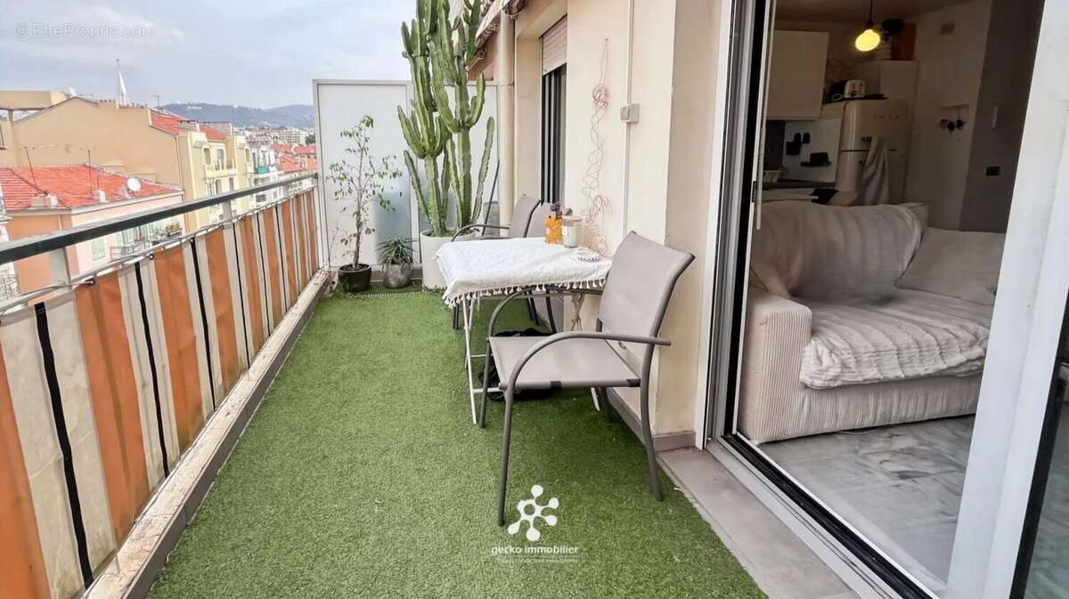 Appartement à NICE