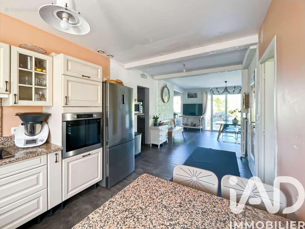 Photo 8 - Maison à MONTFERMEIL