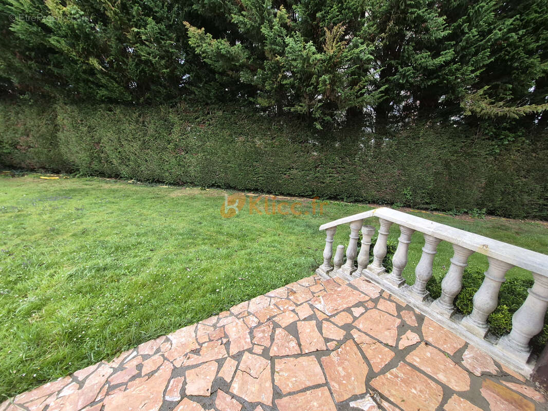 Maison à DEVILLE-LES-ROUEN