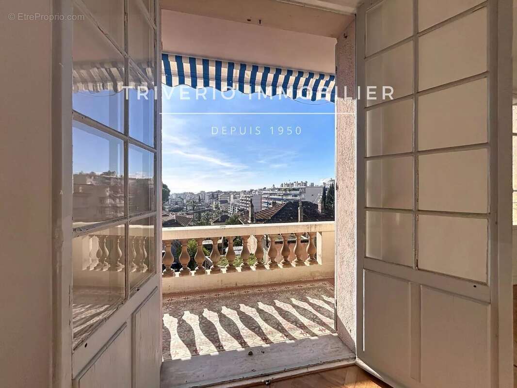 Appartement à LE CANNET