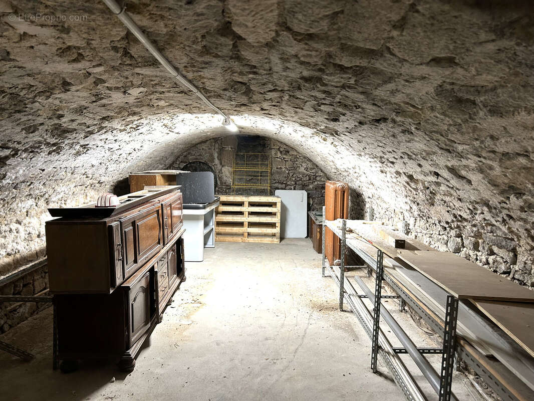 Appartement à PREMERY