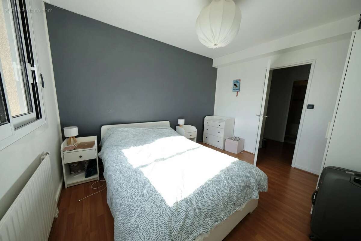 Appartement à OULLINS