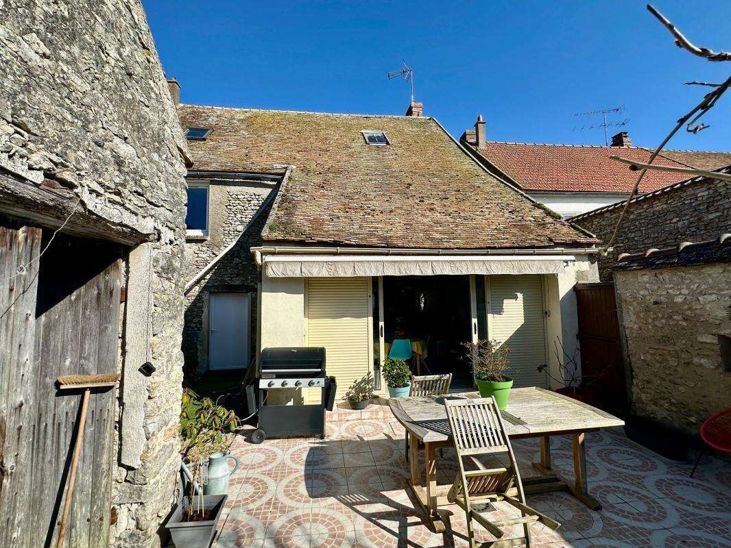 Maison à GOMMERVILLE