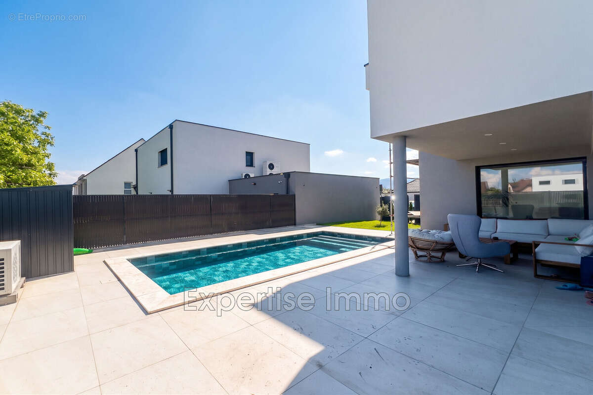 Maison 180 m² à Issenheim  - photo 2