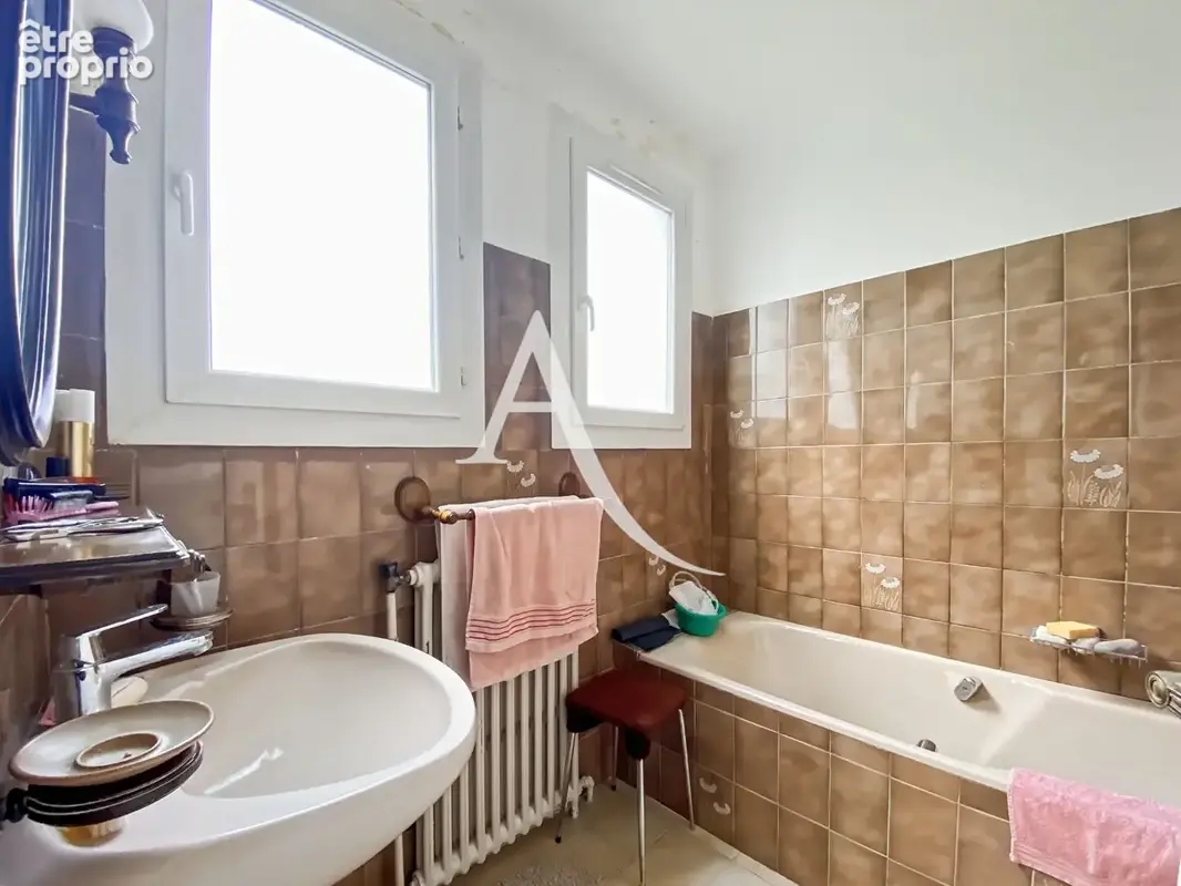 Maison Bois D Arcy 4 pièce(s) 80 m2 - photo 12