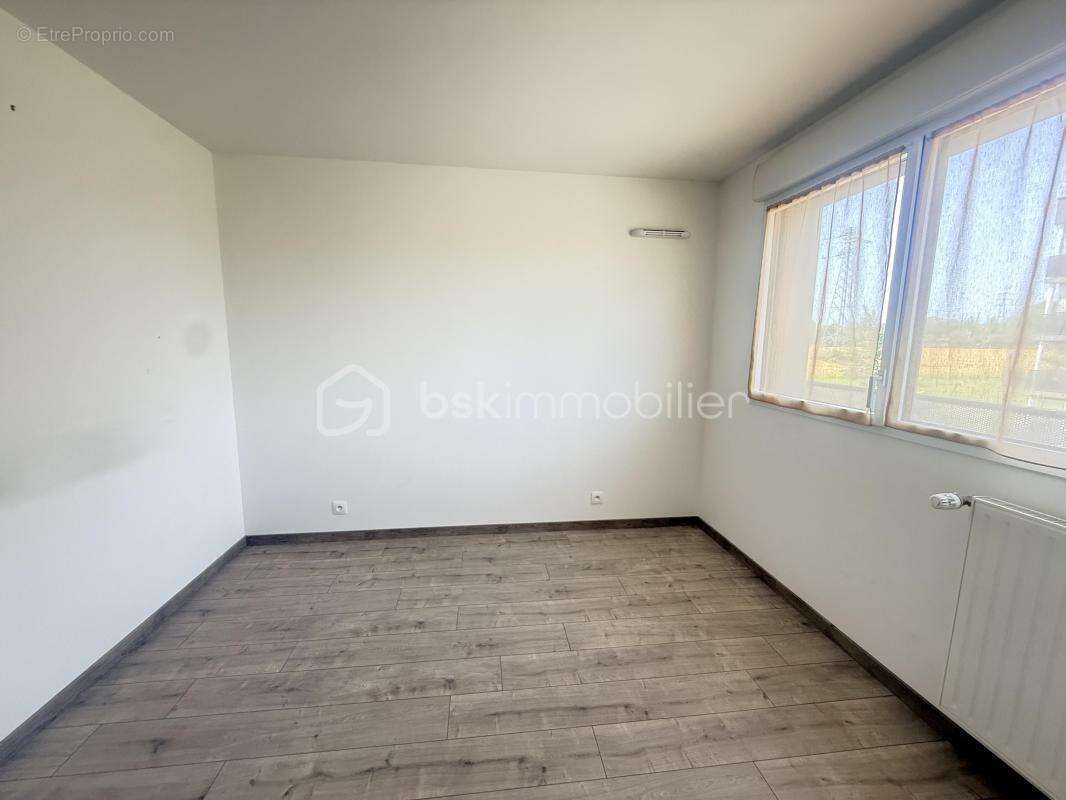 Appartement à VEZIN-LE-COQUET