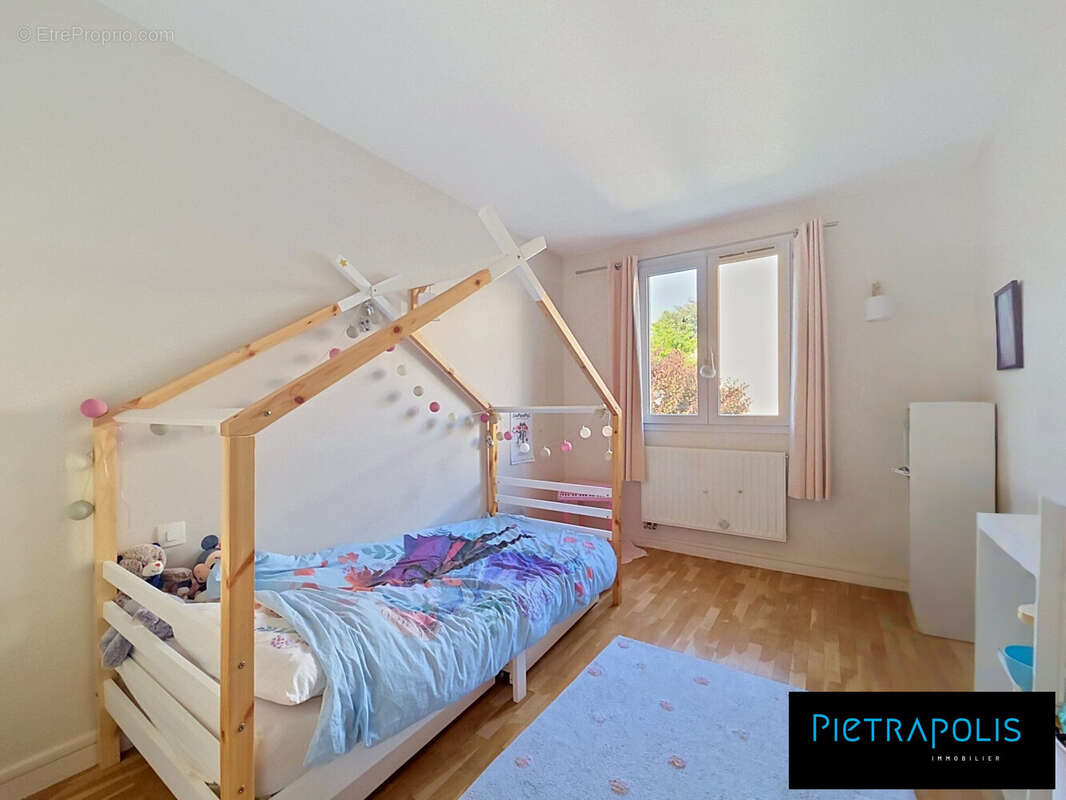 Appartement à SAINT-PRIEST