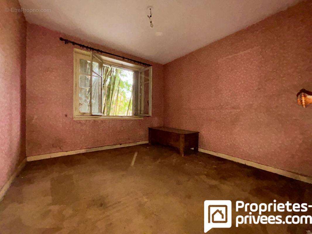 Maison à MEHUN-SUR-YEVRE