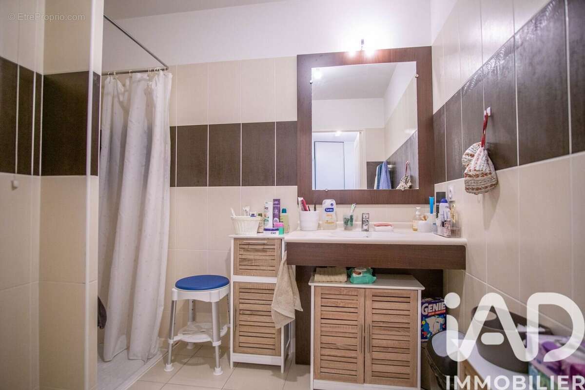 Photo 4 - Appartement à PUGET-SUR-ARGENS