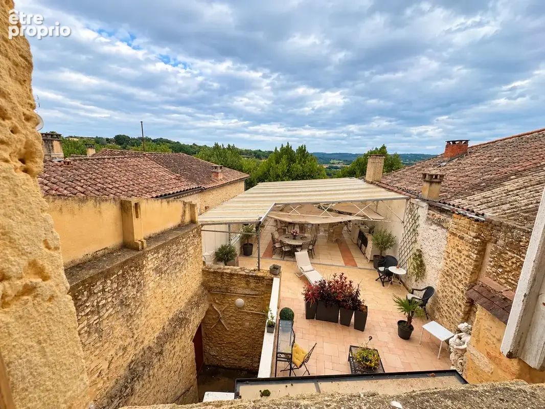 Bien d’exception au cœur de Belvès   Terrasse avec vue et garage privatif - photo 2