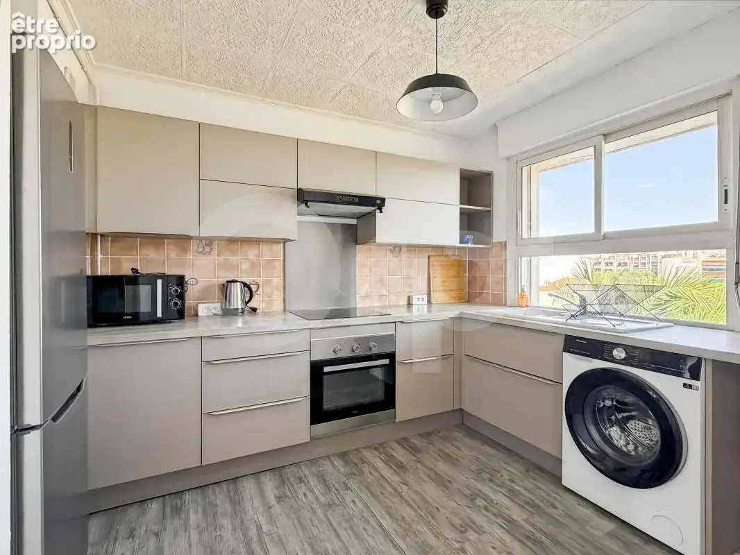 Appartement À Vendre - photo 2