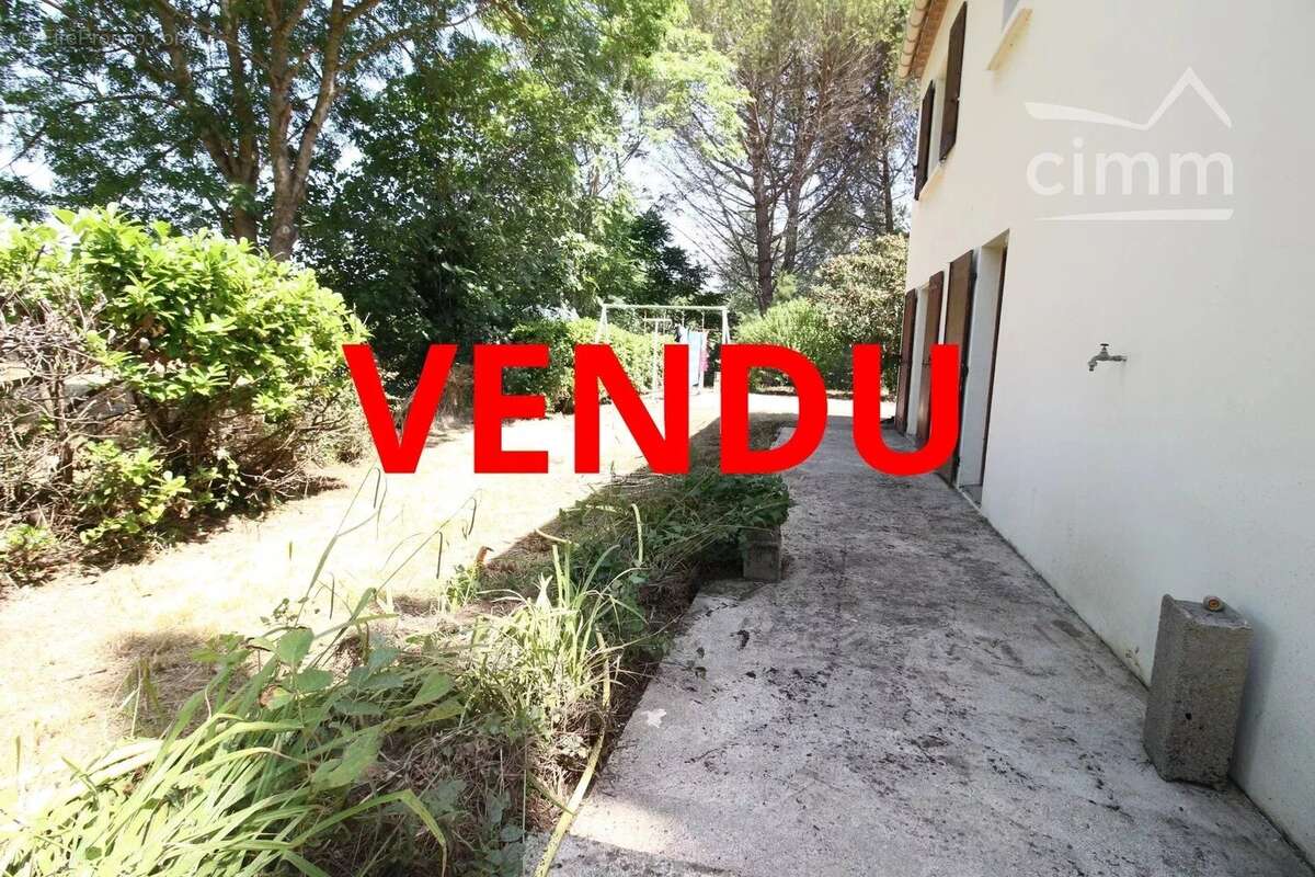 Maison à ESPERAZA