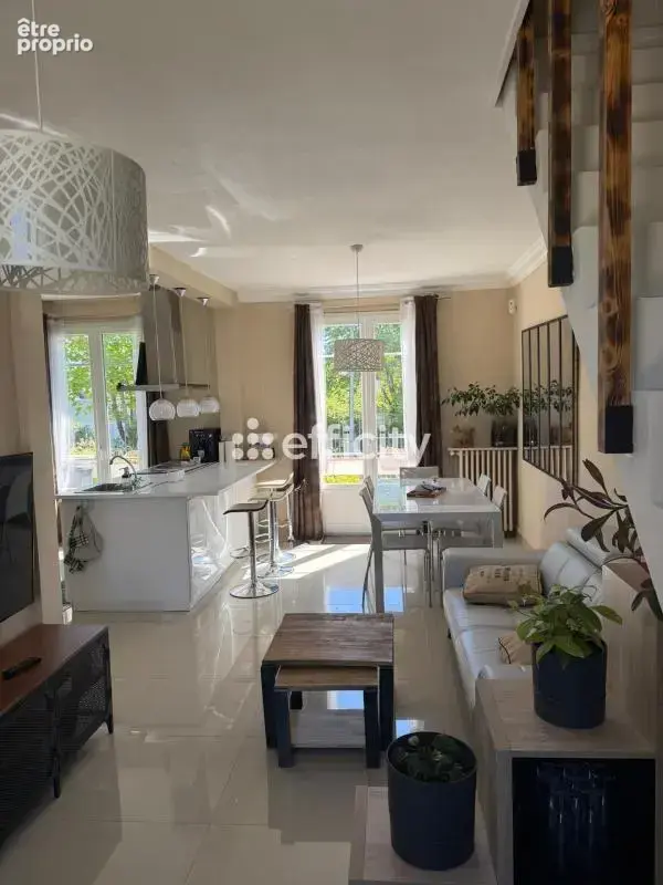 Maison 5 pièces 106 m² à vendre à Mantes-La-Jolie (78200) - photo 5