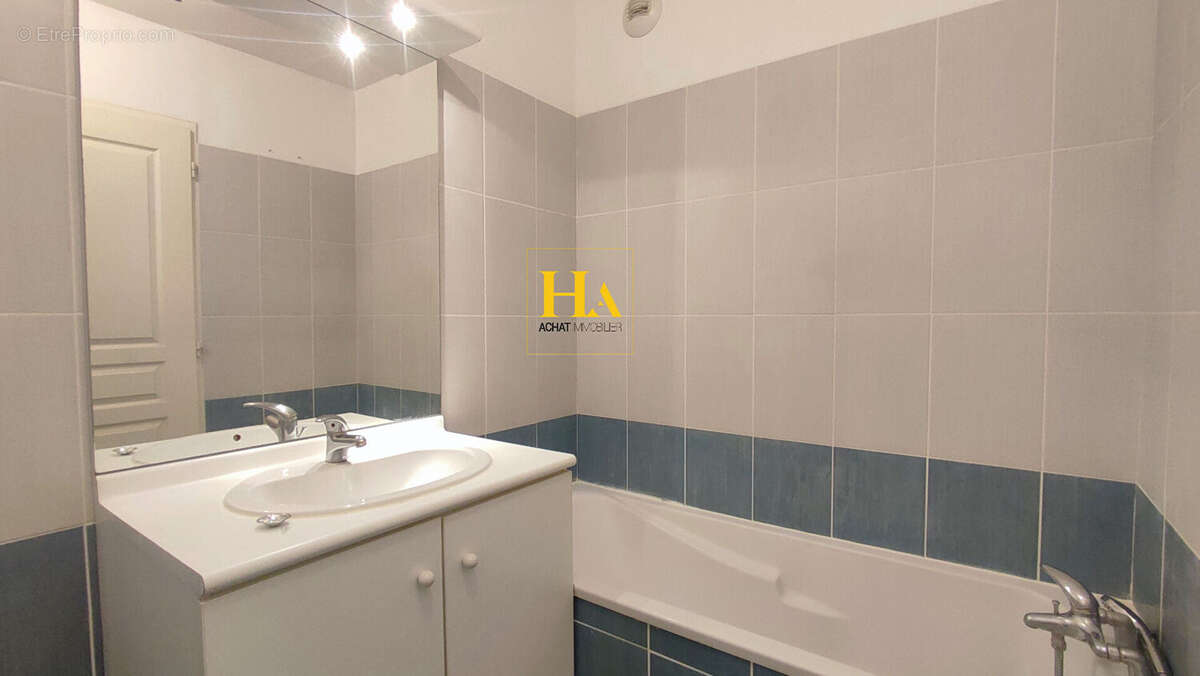 Appartement à ROMANS-SUR-ISERE
