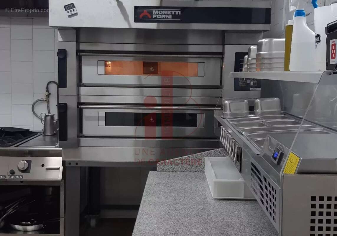 Commerce à MILLY-LA-FORET