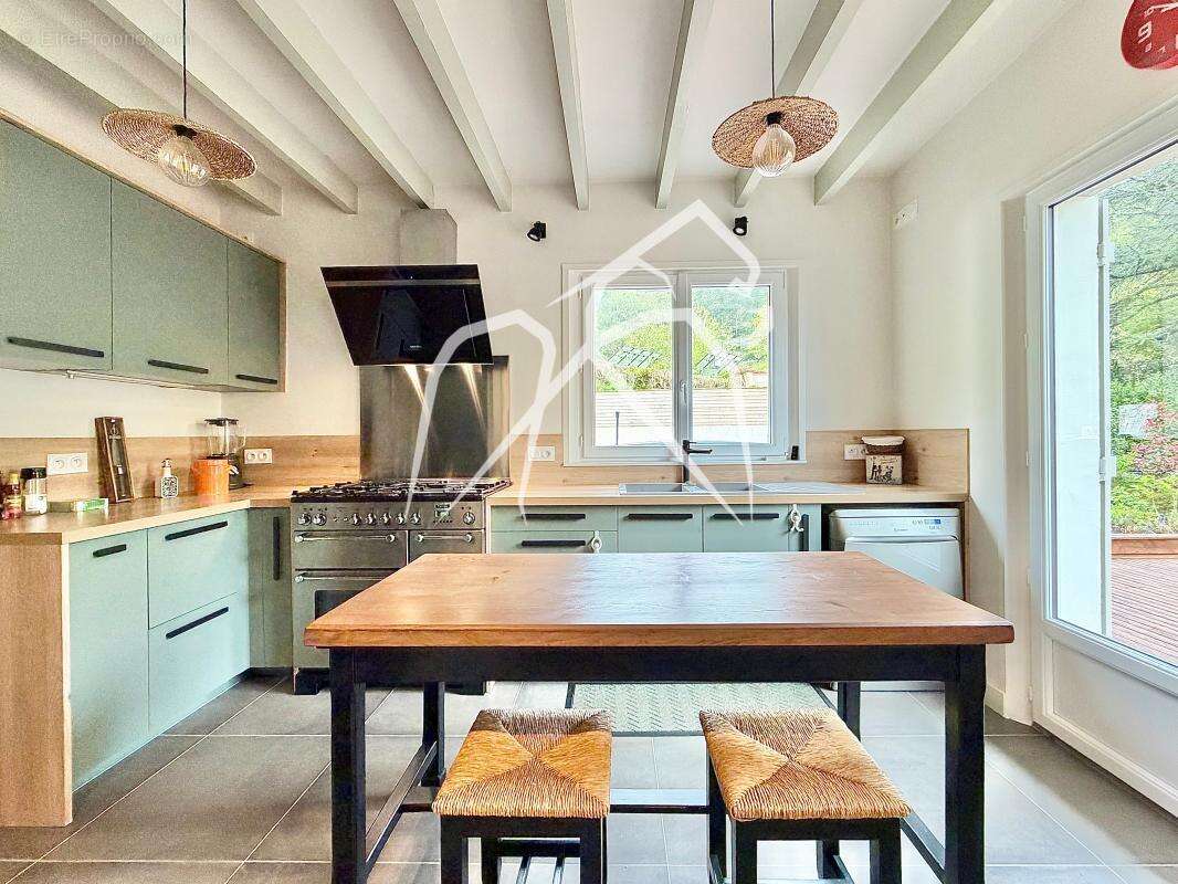 Maison à LA BOUILLE