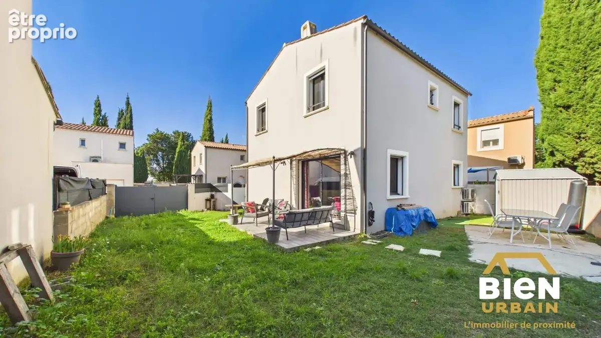 Maison à GARONS