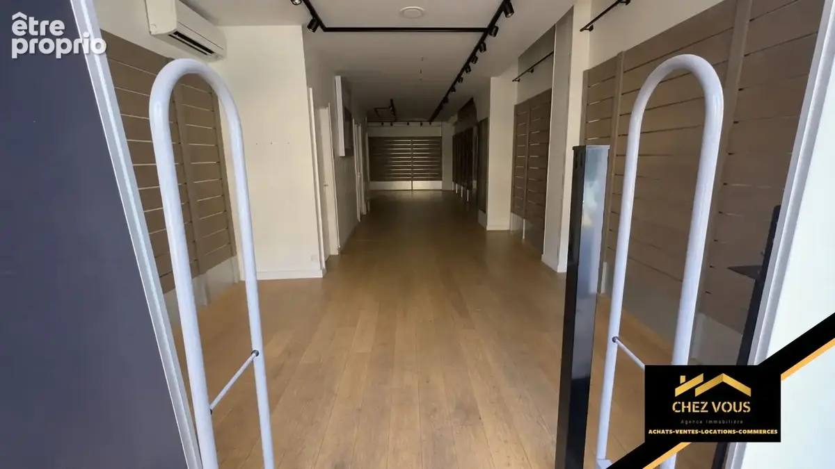 Immeuble commercial - Hyper centre de Valenciennes - photo 12