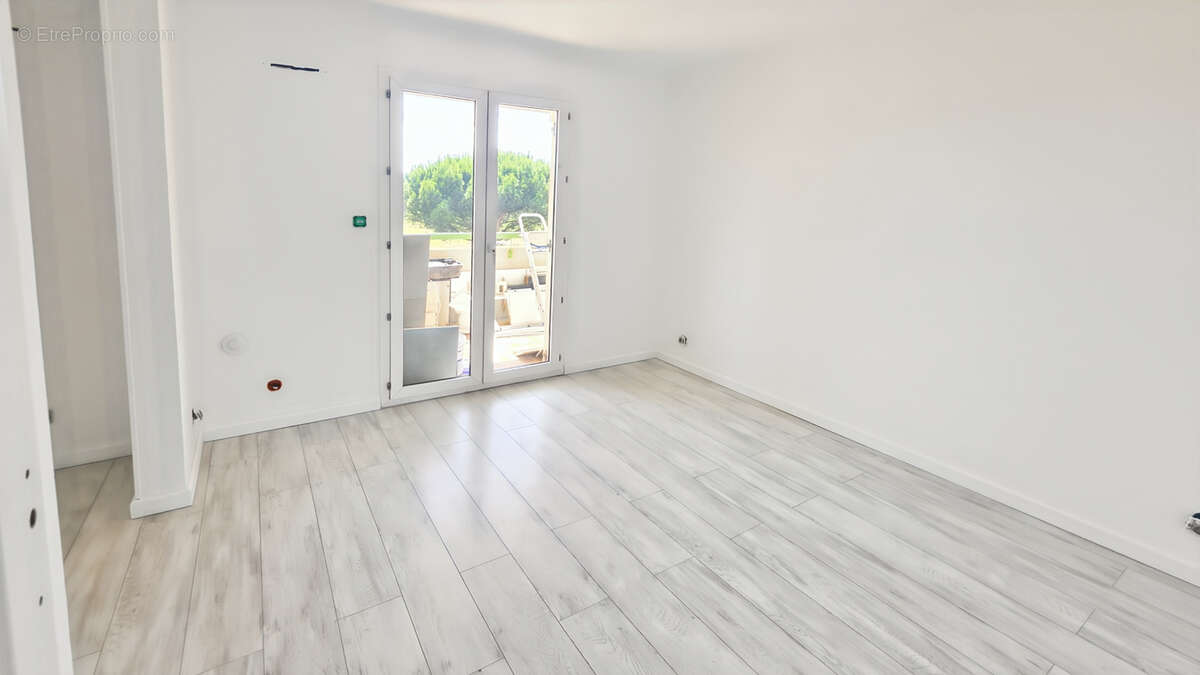 Appartement à FREJUS