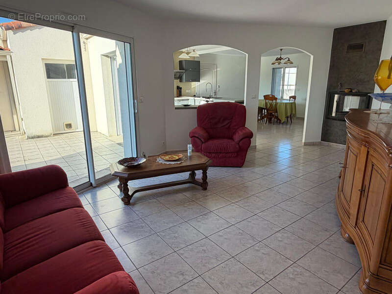 Maison à L&#039;AIGUILLON-SUR-MER