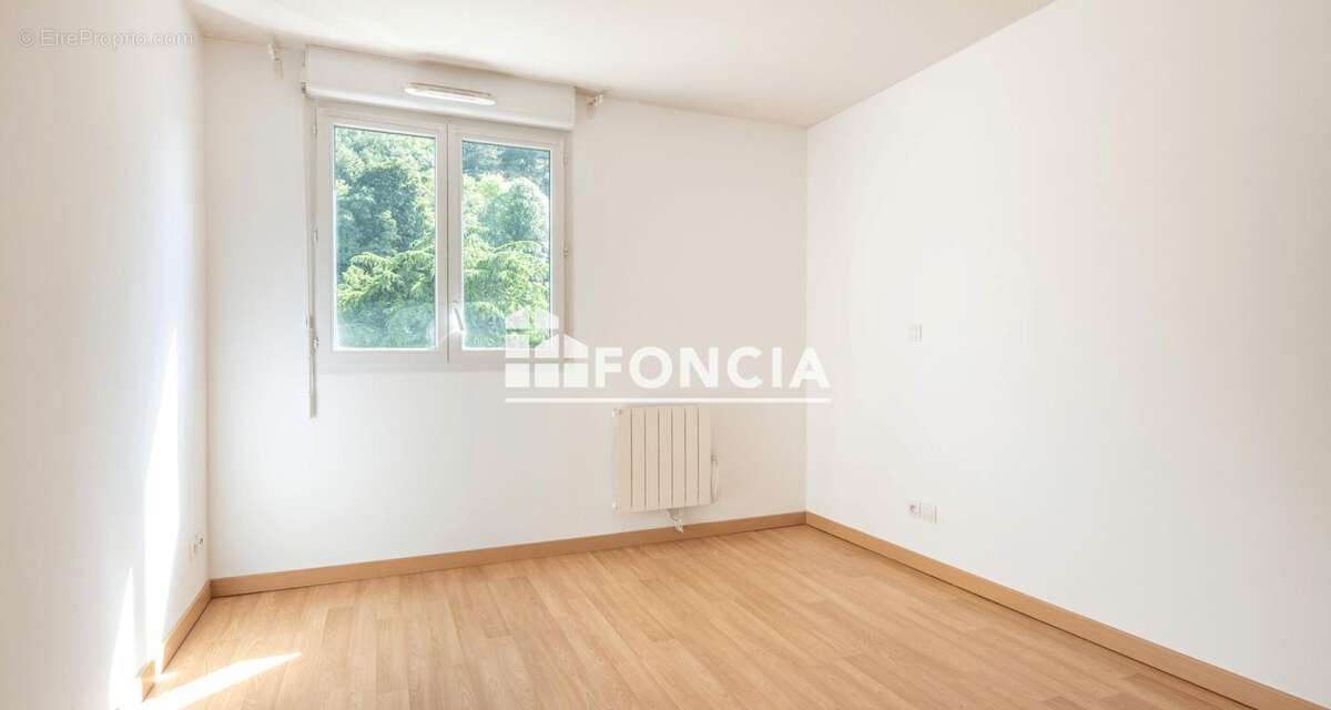 Appartement à SAINT-MARTIN-LE-VINOUX