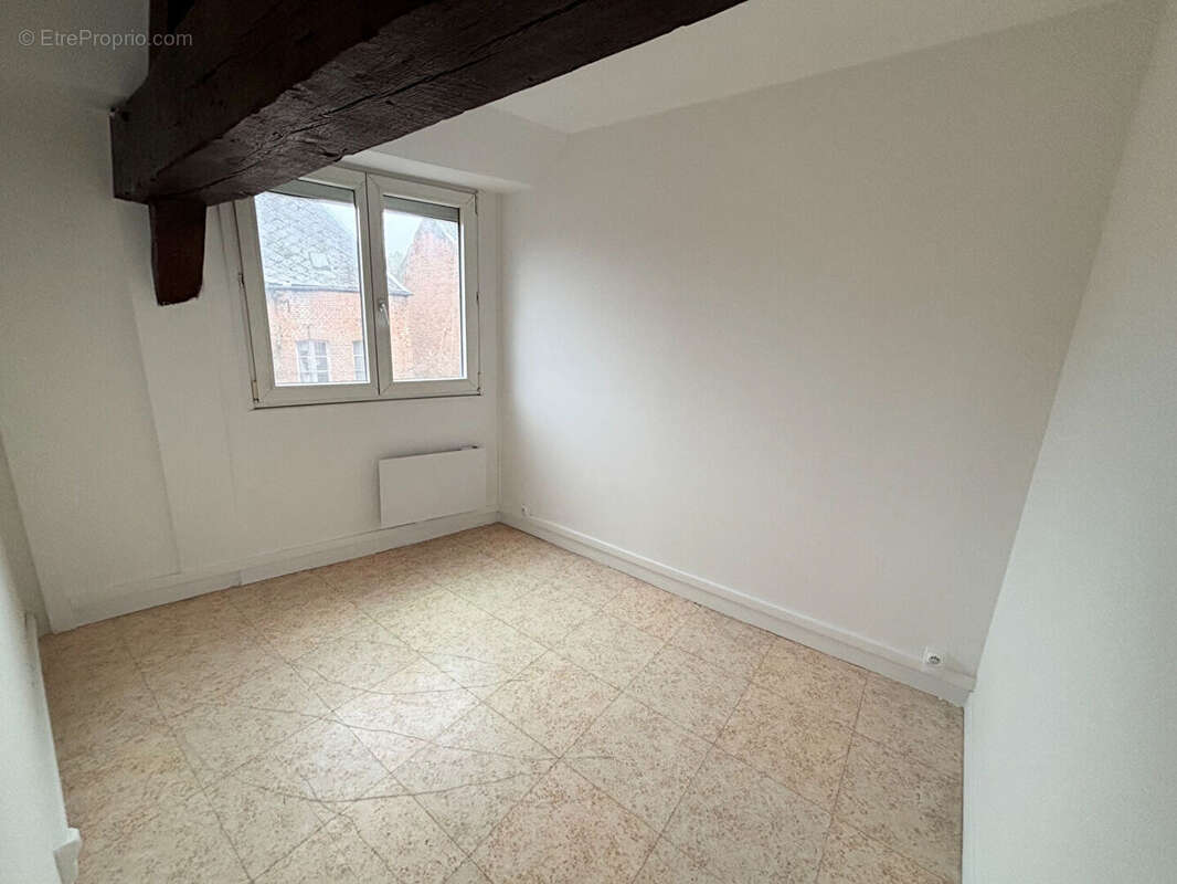 Appartement à GUISE