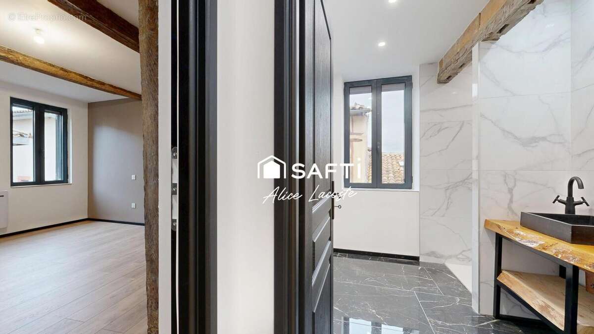 Maison 210 m² à Saint-Sulpice-Sur-Leze  - photo 7