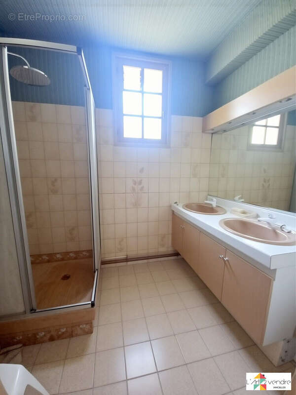 Maison à MACHEMONT