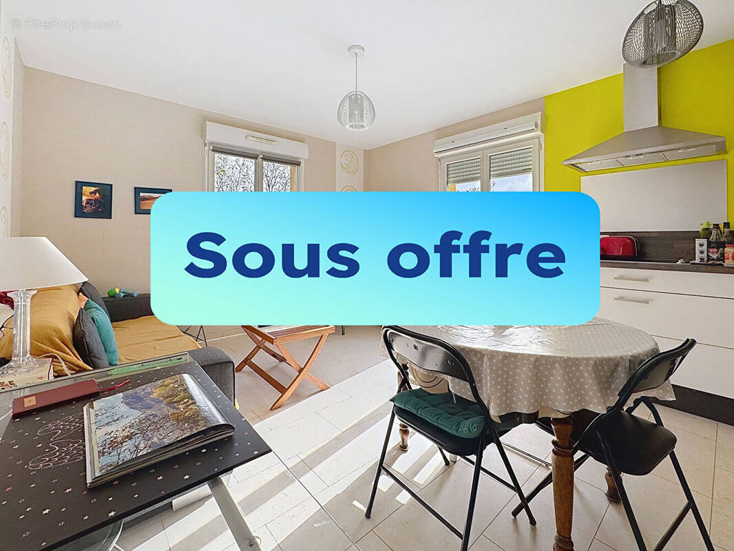 Appartement à ARS-SUR-FORMANS