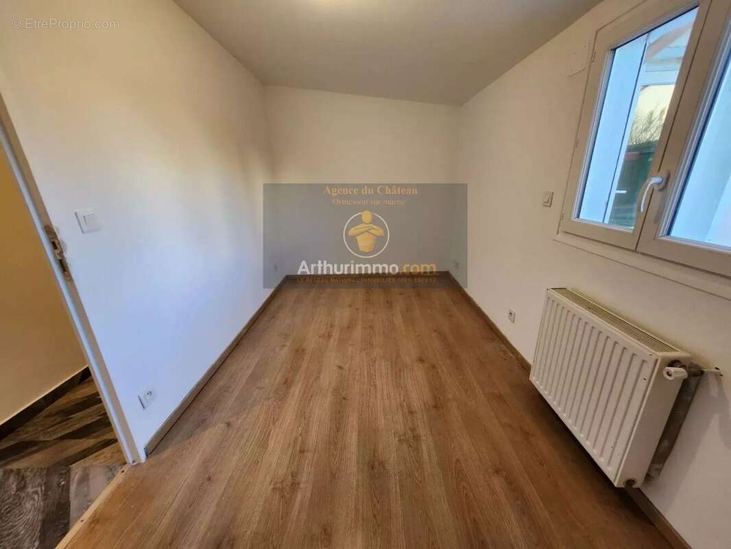 Commerce à ORMESSON-SUR-MARNE