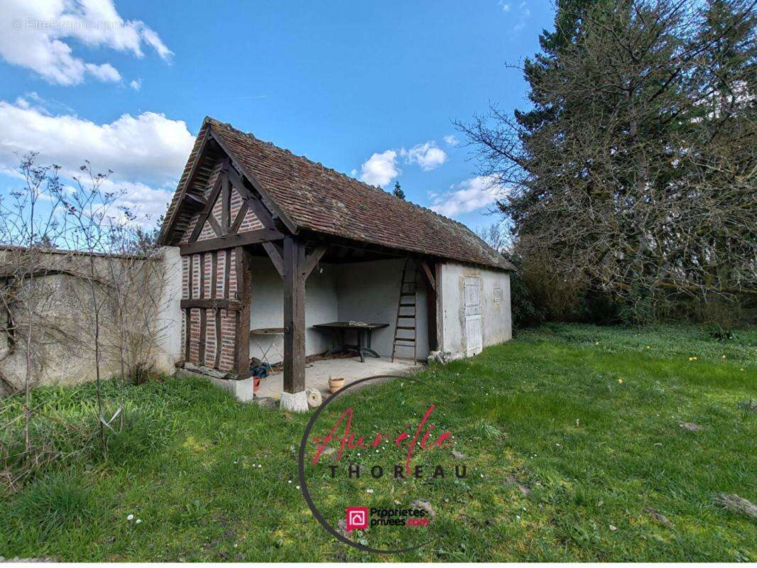 Maison à LOURY