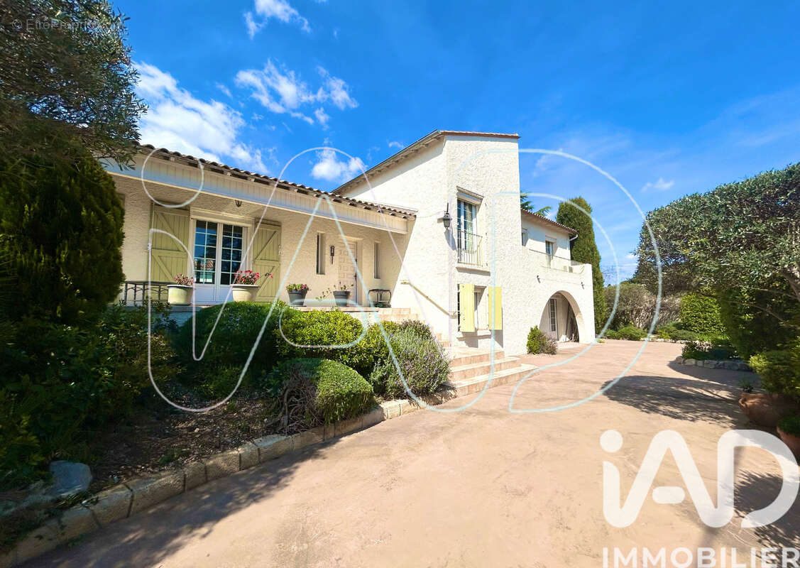 Photo 2 - Maison à COURNONTERRAL