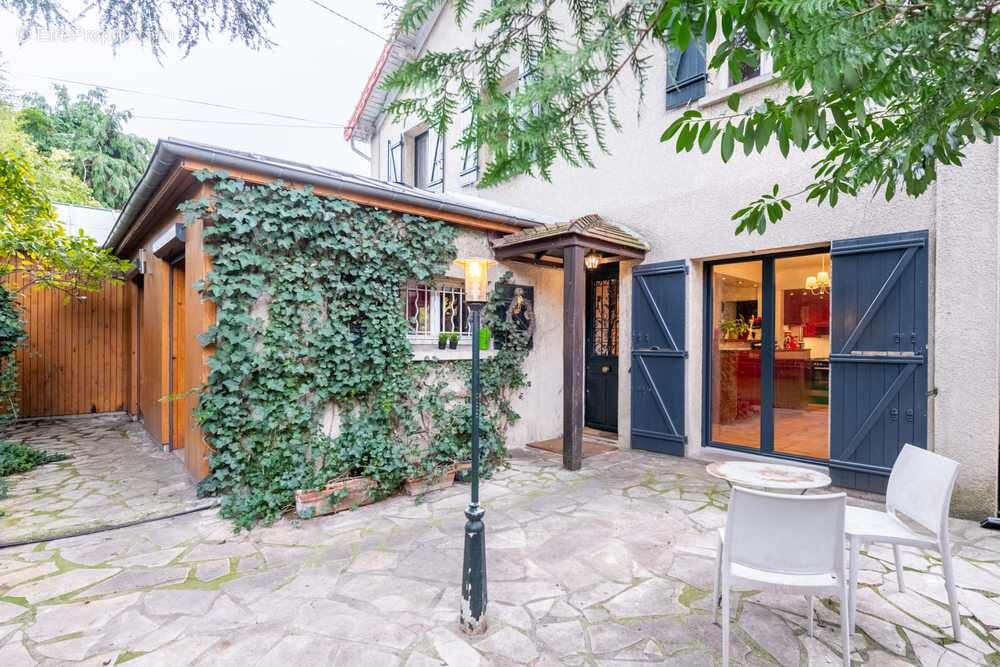 Maison à AULNAY-SOUS-BOIS