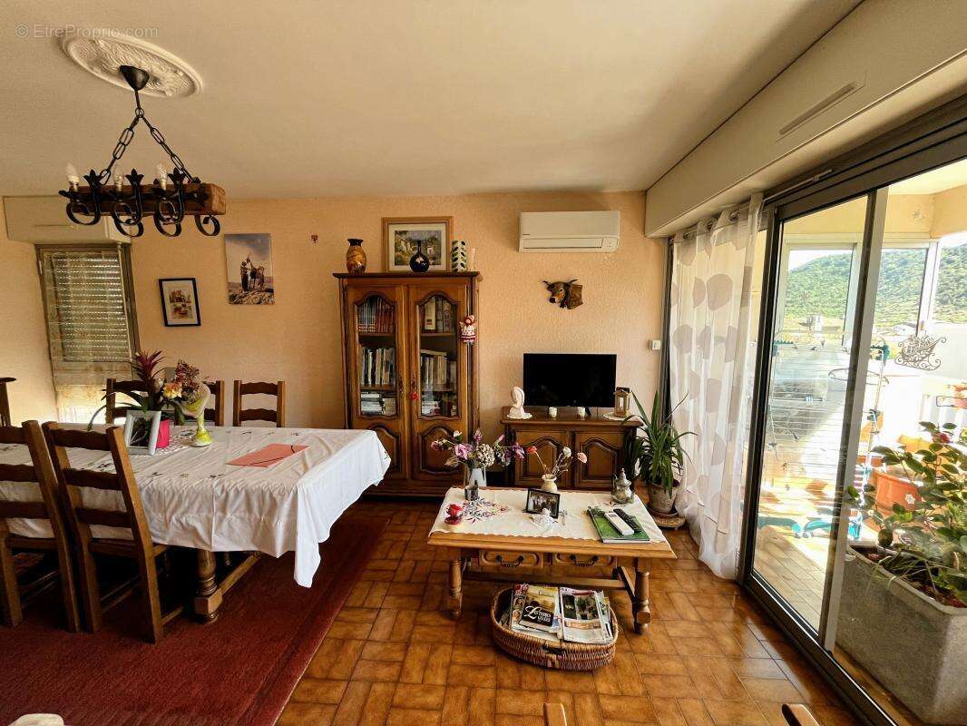 Appartement à LES VANS