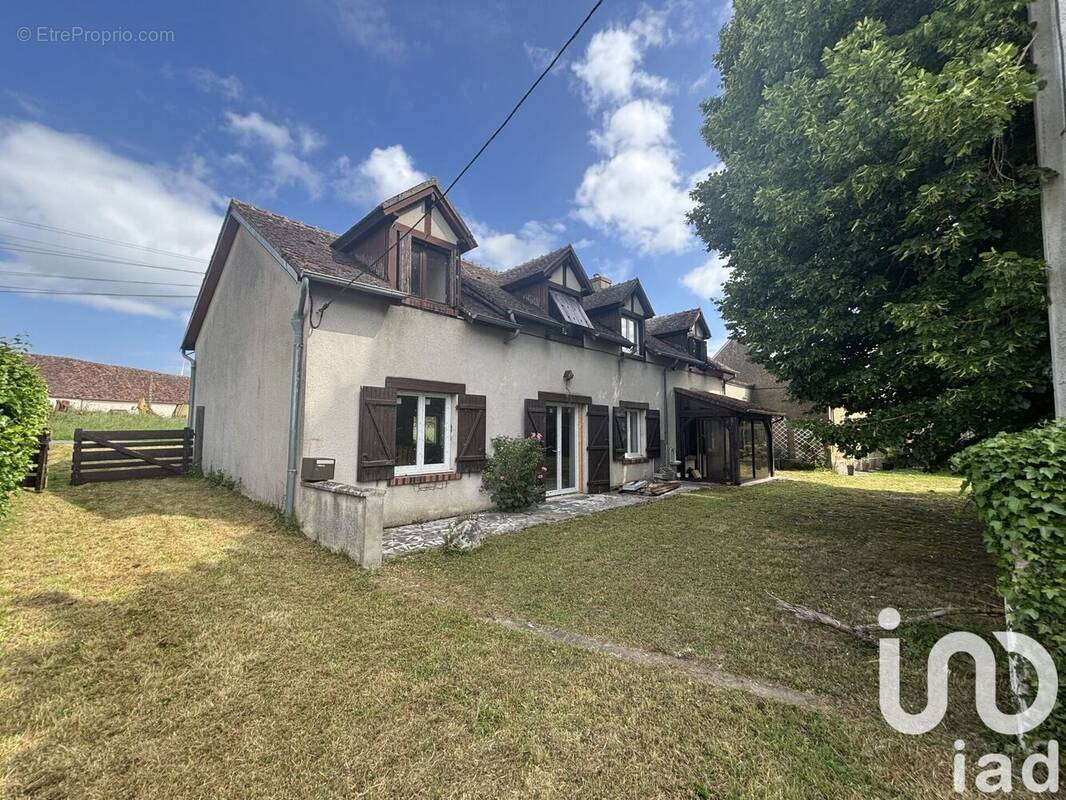 Photo 1 - Maison à POISIEUX
