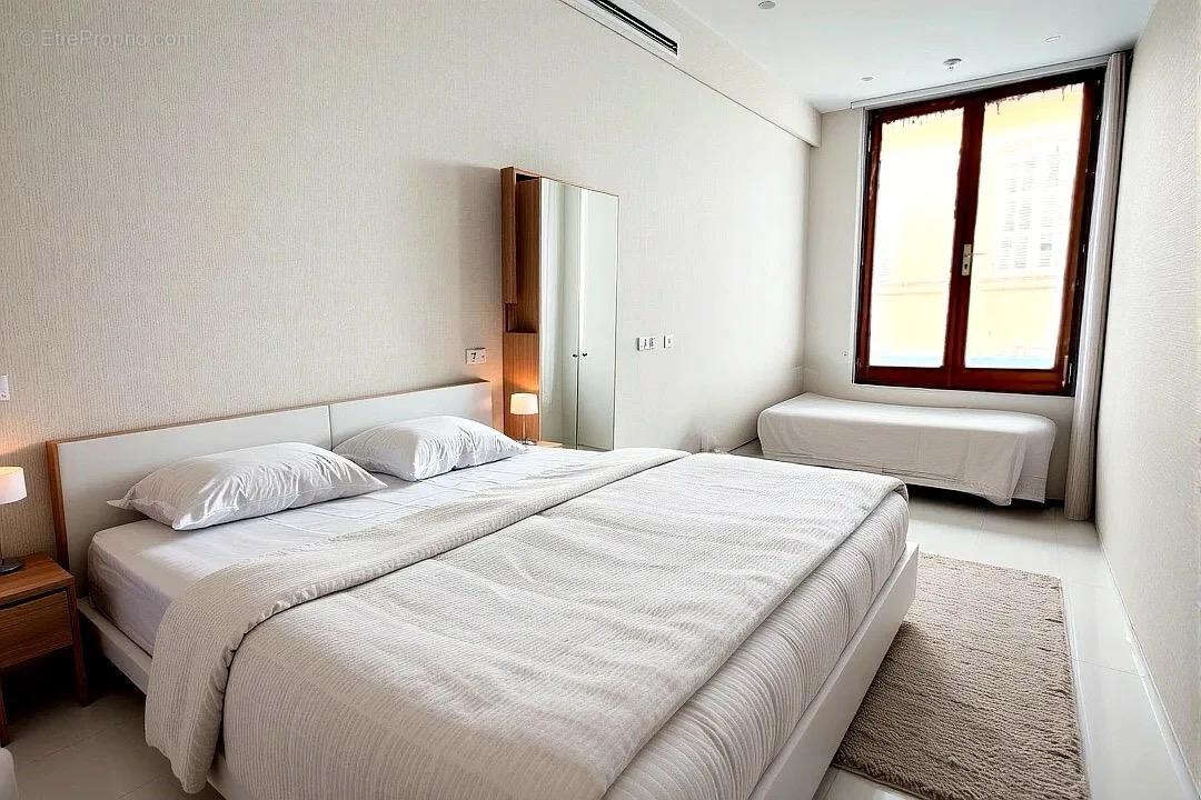 Appartement à MARSEILLE-1E