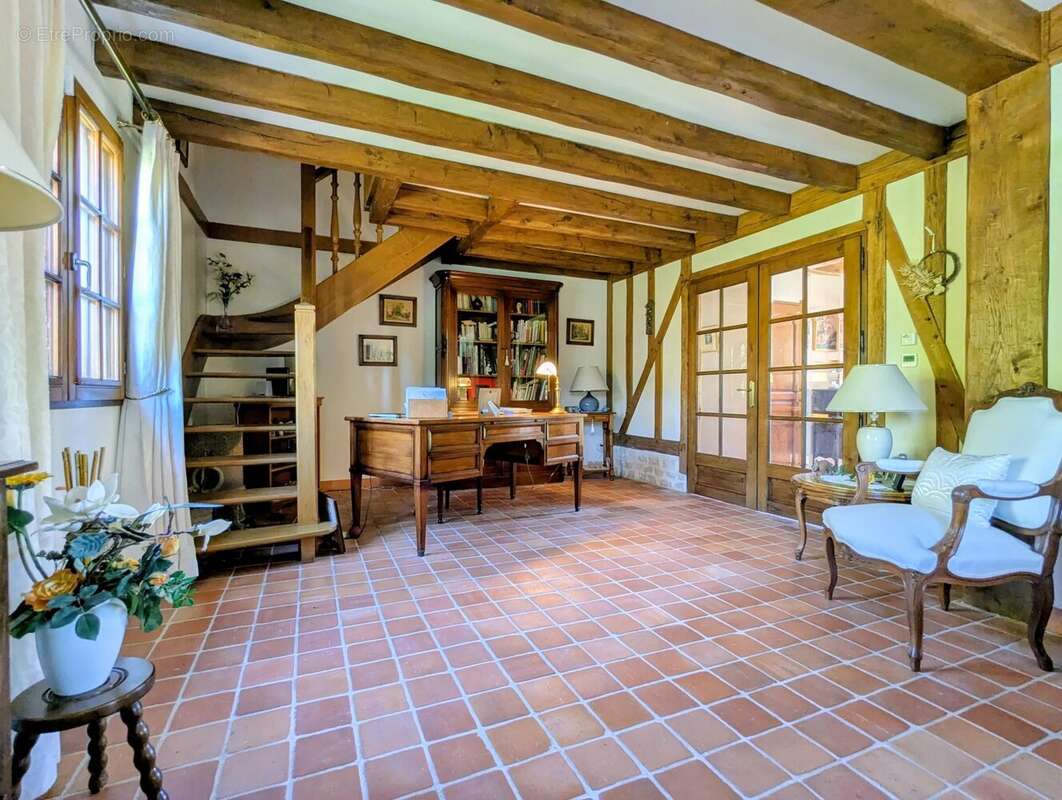 Maison à PACY-SUR-EURE