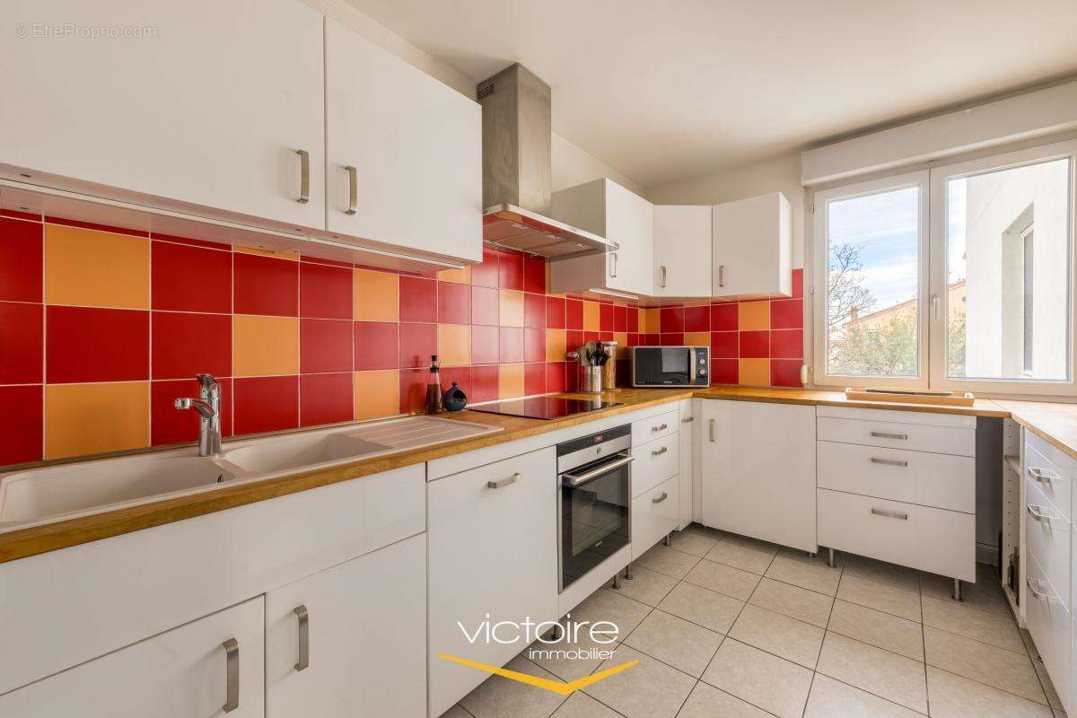 Appartement à LYON-3E