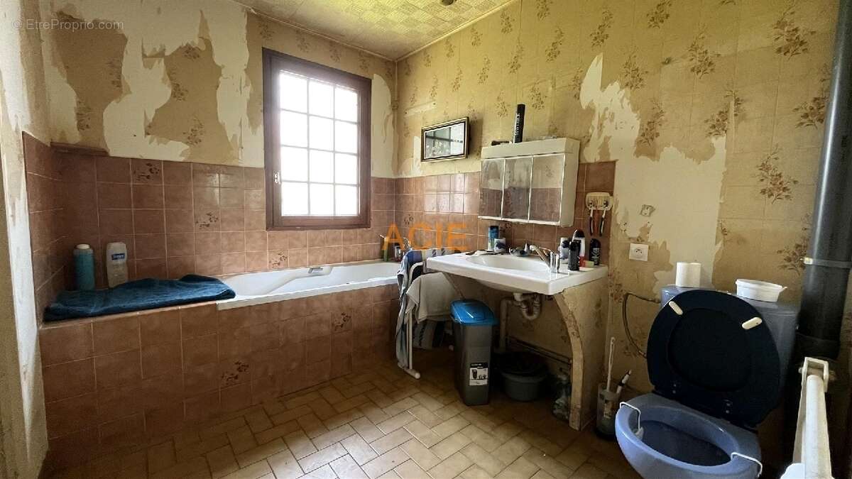 Maison à CHENNEVIERES-LES-LOUVRES