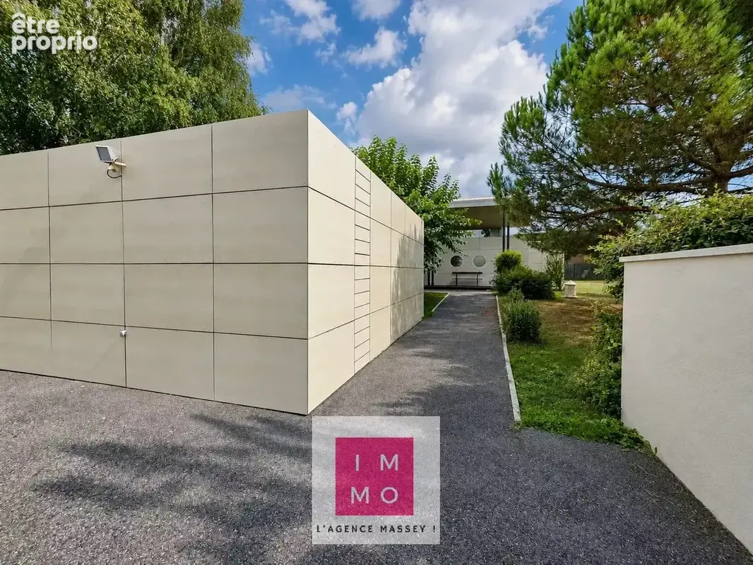 TARBES SUD : Une villa d’architecte au caractère exceptionnel - photo 12
