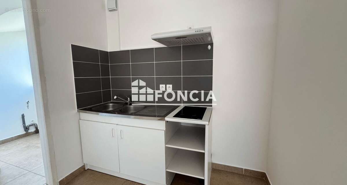 Appartement à LE CRES