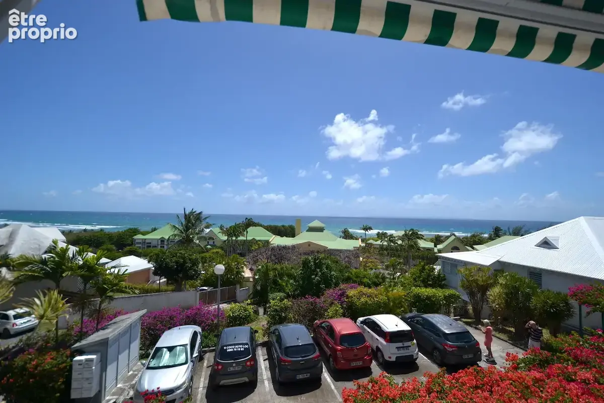 Appartement d'exception T3 meublé Vue mer panoramique accès plage - photo 2