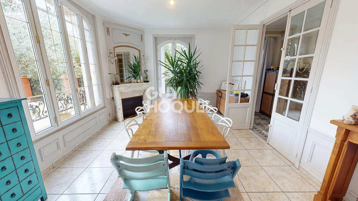 Maison à LES PAVILLONS-SOUS-BOIS