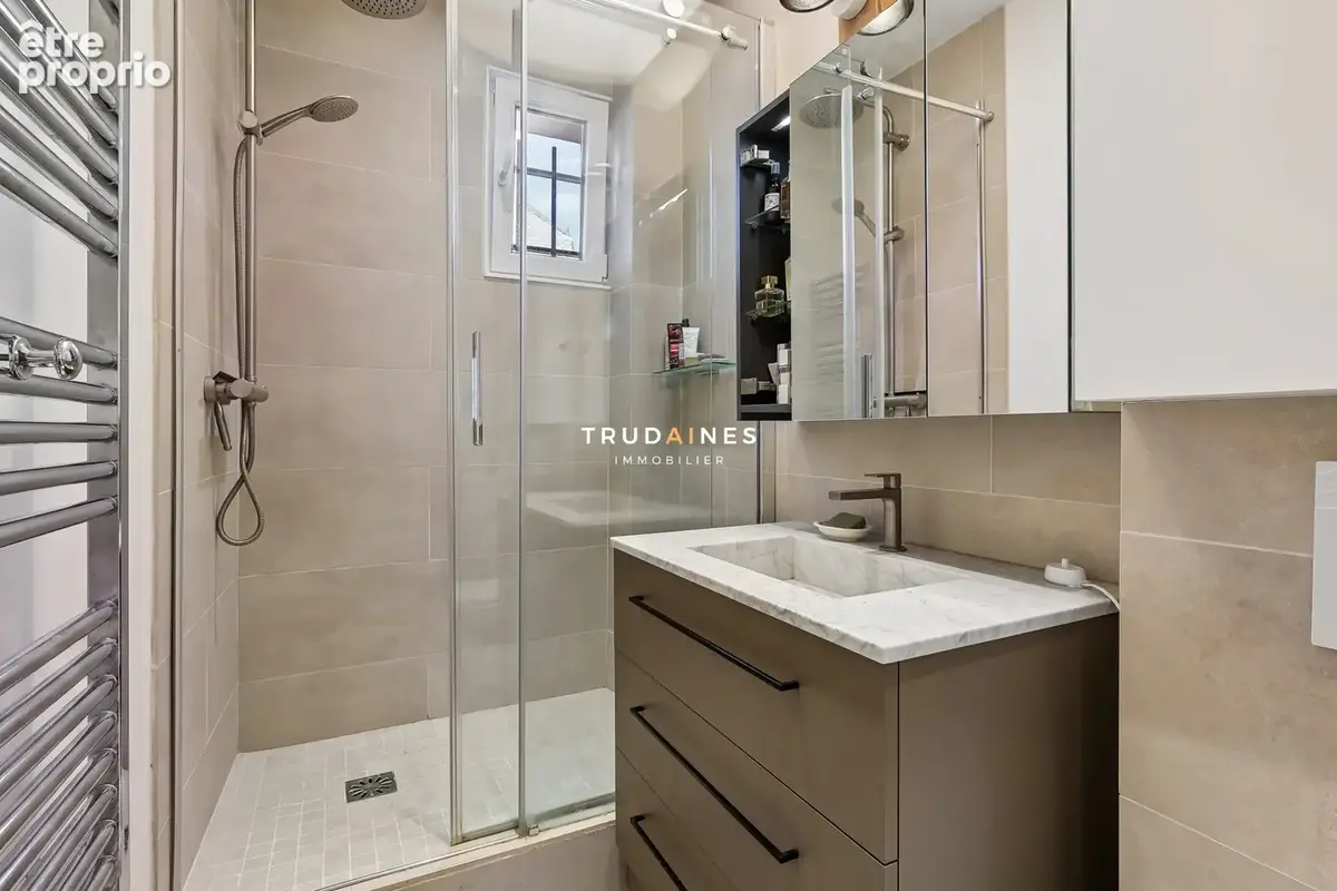 Appartement 2 pièces, 43m2, rénové, Rue Vaneau - photo 9