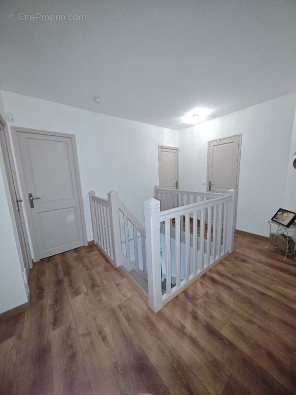 Maison à SAINT-SAUVEUR-SUR-ECOLE