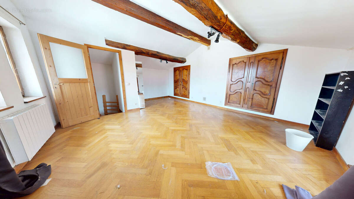 Maison 77 m² à Druillat  - photo 6