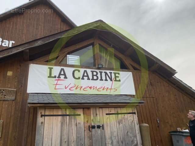 Commerce à SAINT-PIERRE-DE-CHARTREUSE