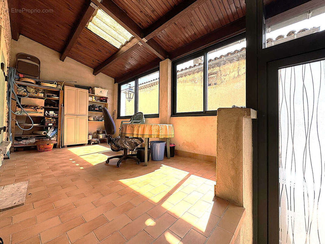 Maison à BAGNOLS-SUR-CEZE